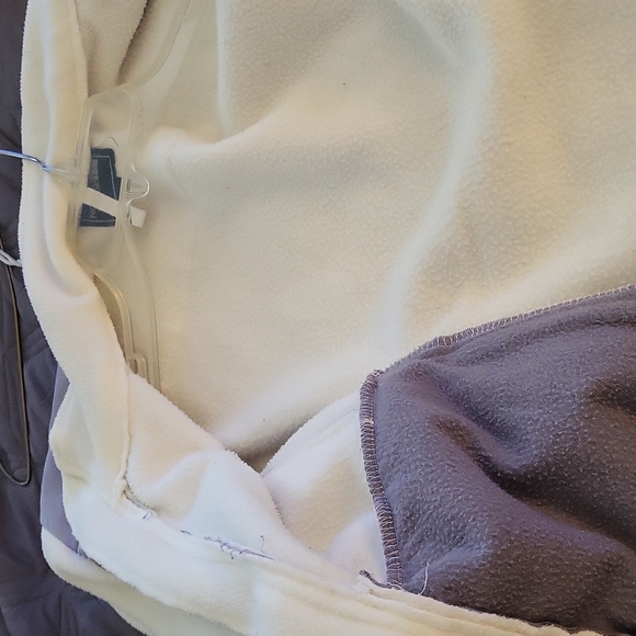 THE NORTH FACE DENALI JACKET CREAM AND GREY GOOD CONDITION. - Picture 12 of 12